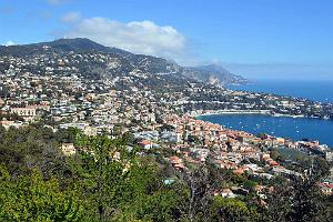 001- Villefranche-sur-mer vu du Mont Alban